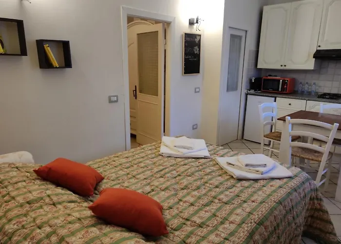 La Piccola Posta Di *